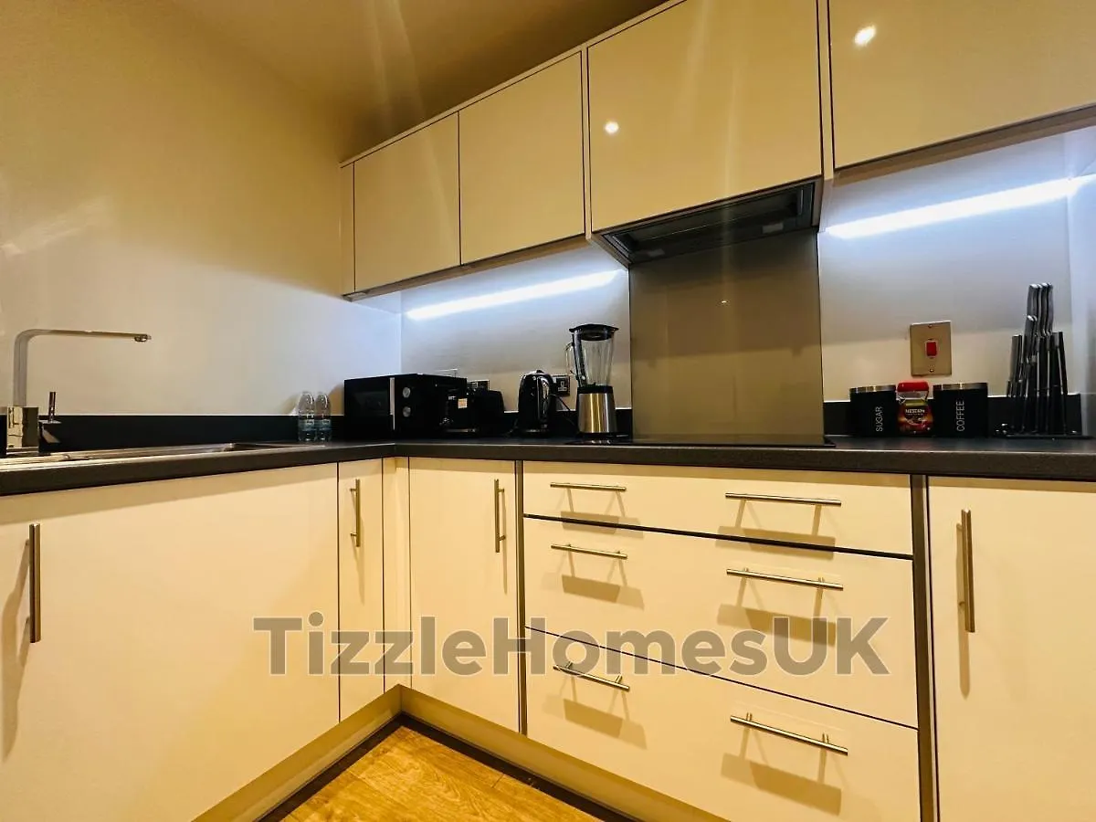アパート Tizzlehomesuk ロンドン
